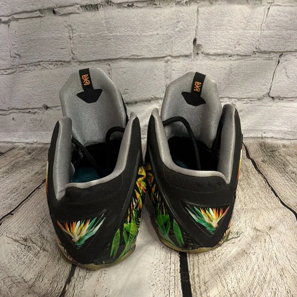 Nike LeBron 11 Everglades 2014- Size 9.5